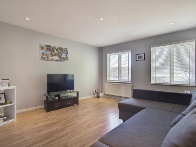 House for rent in Panshanger, Fretherne