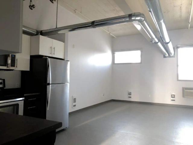 Apartment for rent in Central Park, Winnipeg