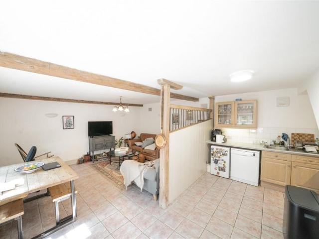 House for rent in Great Faringdon, Dromore