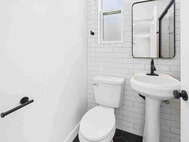 Apartment for rent in Sunset Junction, Los Angeles