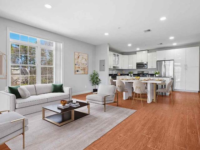 Apartment for rent in Stoughton, Massachusetts