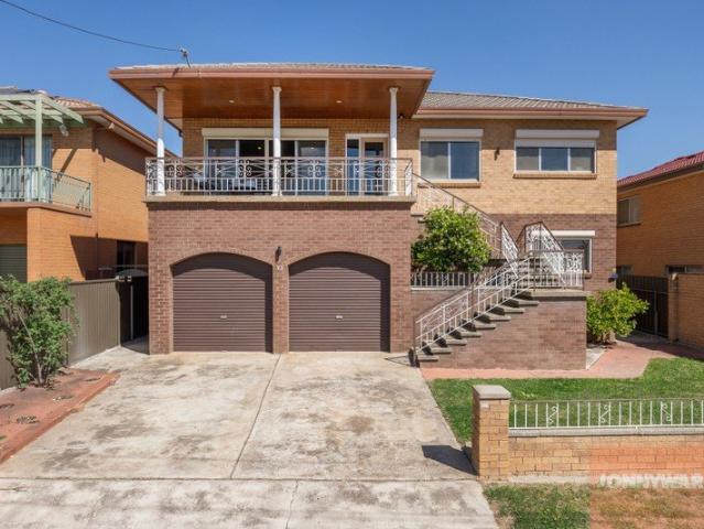 House for sale in Crestwood, Queanbeyan