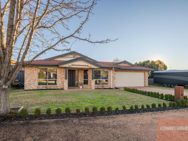Property for sale in Dunlop, Australian Capital Territory