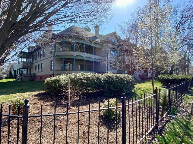 Apartment for rent in Hartford, Capitol Planning Region