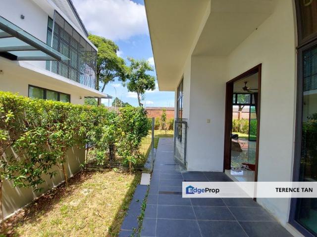 House for rent in The Straits View Residences, Kampung Senibong