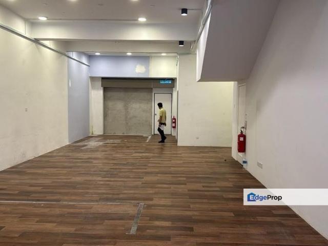 Shop for rent in Petaling, Damansara Damai