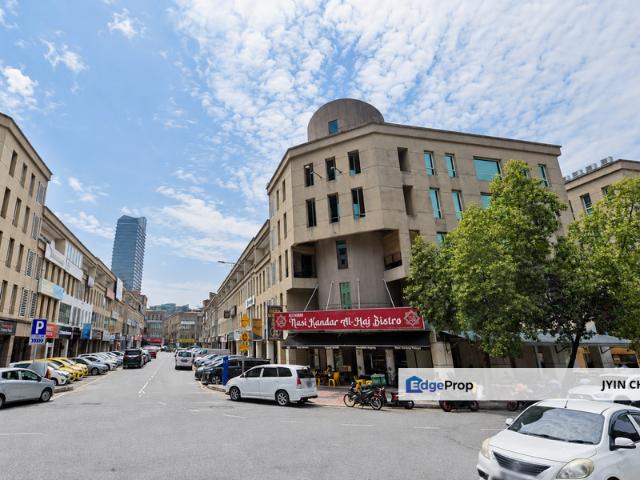 Shop for sale in Petaling, Damansara Damai