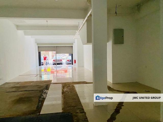 Shop for rent in Petaling, Damansara Damai