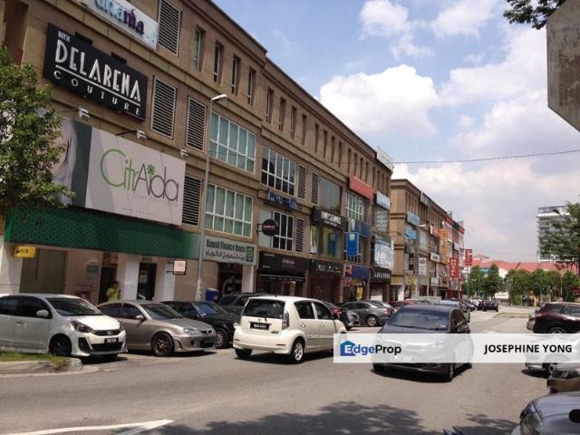 Shop for rent in Petaling, Damansara Damai