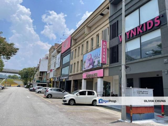 Shop for sale in Petaling, Damansara Damai