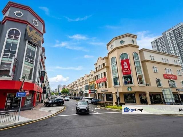 Shop for sale in Petaling Jaya, Petaling