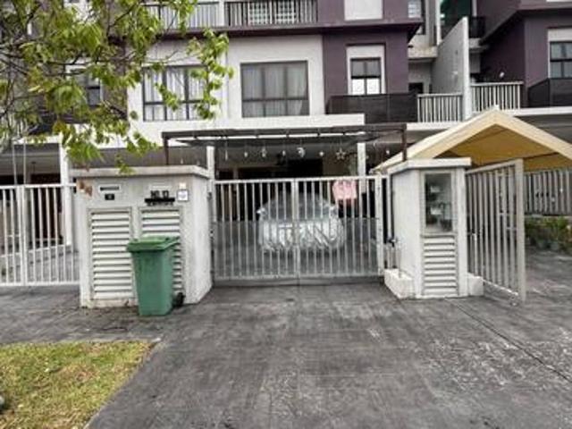 Townhouse for sale in Kajang, Langat