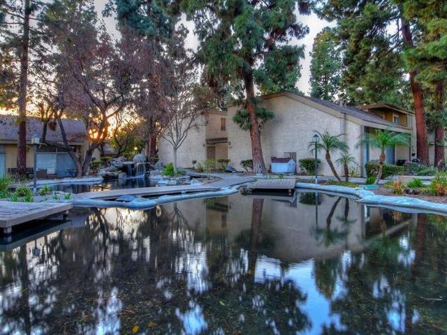 Apartment for rent in Fullerton