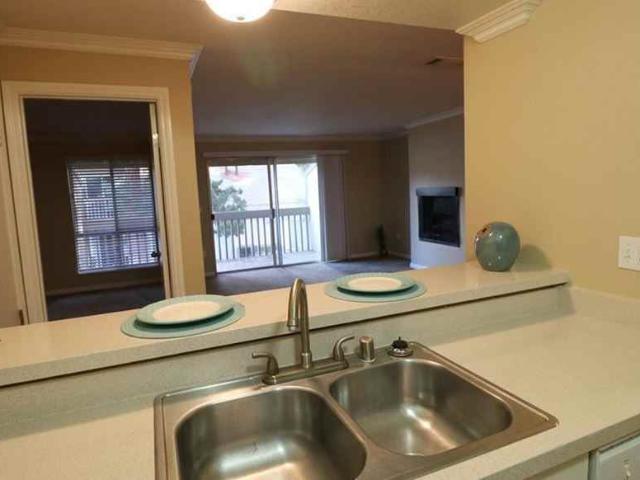 Apartment for rent in Fullerton, California