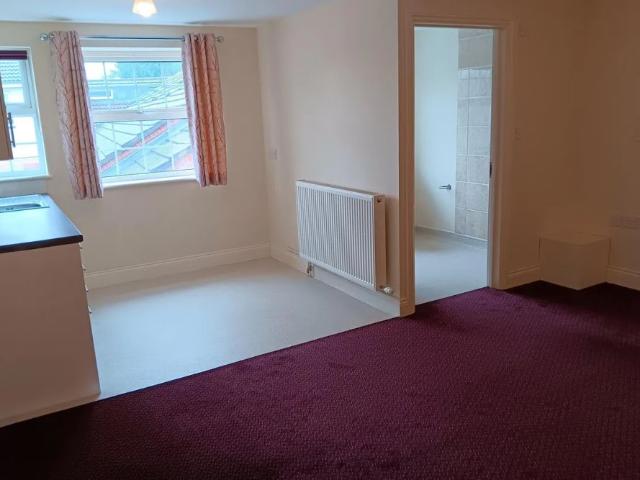 Room for rent in Weeley, Dale Hill