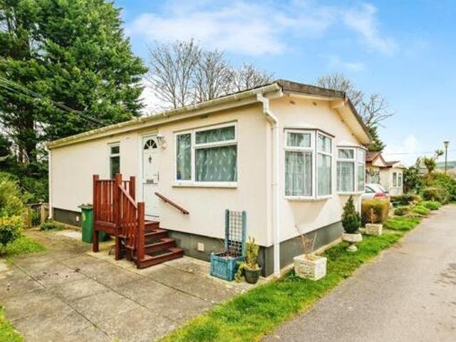 House for sale in Horsham, West Sussex