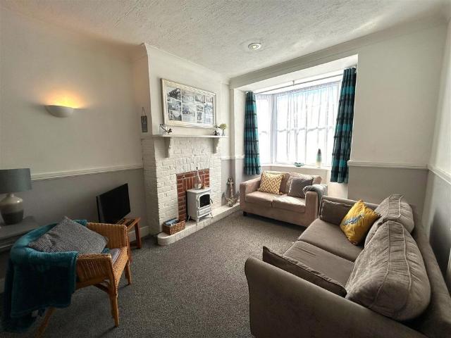 House for rent in Charmouth