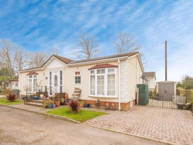 House for sale in Horsham, West Sussex