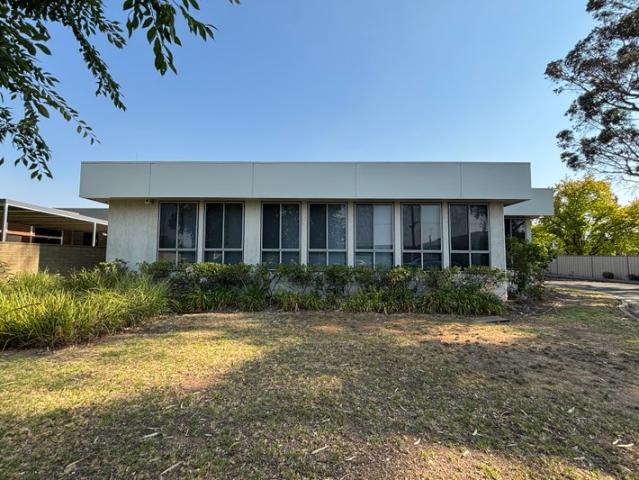 Office for rent in Tatura, Victoria