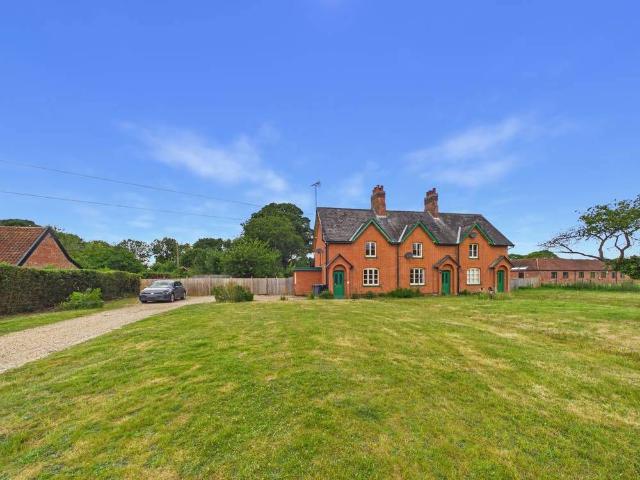 House for rent in Eastbridge, Suffolk