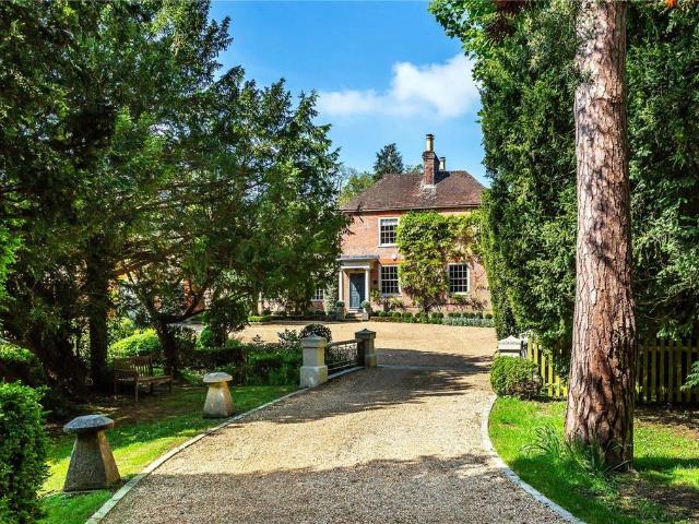 House for rent in Horsham, West Sussex