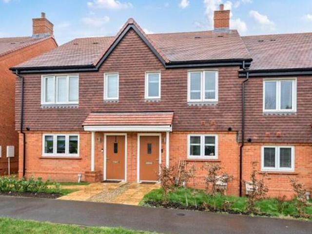 House for sale in Fole, Surrey