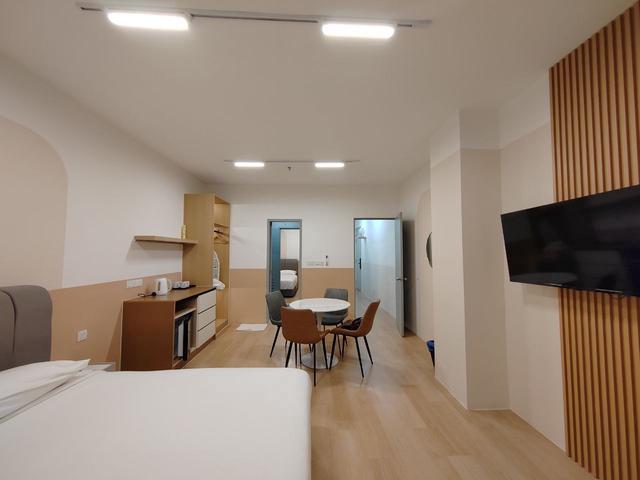 Serviced Residence for sale in Ampang Hilir, Kuala Lumpur