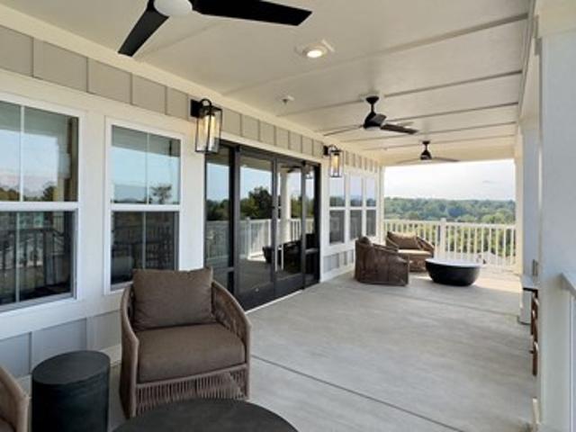 Apartment for rent in Flat Rock