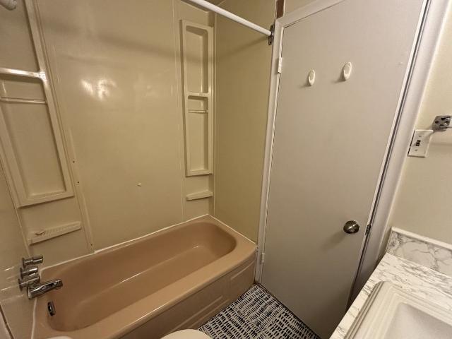 Apartment for rent in Mulhurst Bay, Ontario