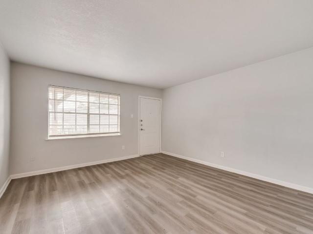 Apartment for rent in Vickery Meadows PID, Dallas
