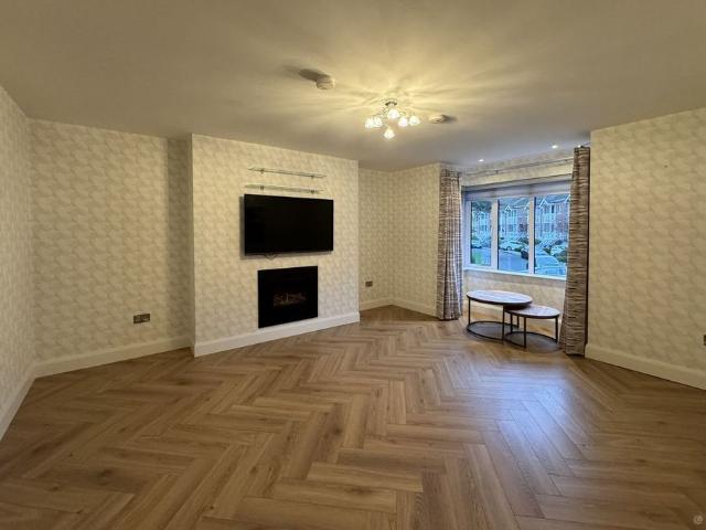 House to rent in Bluebell, North Tipperary