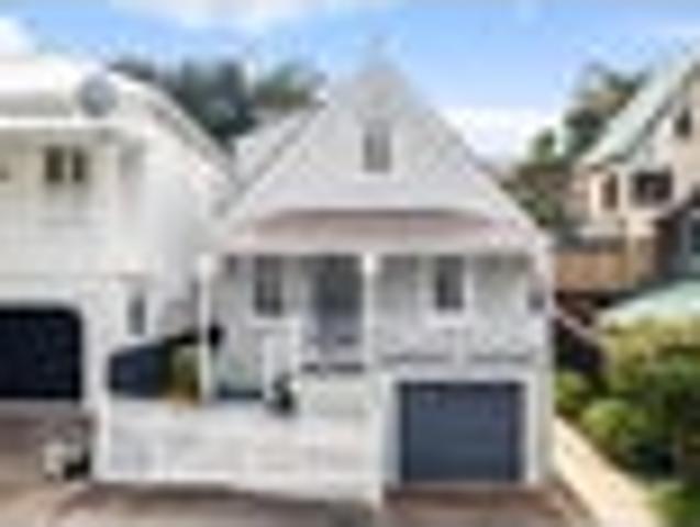 House for sale in Three Lamps, Auckland