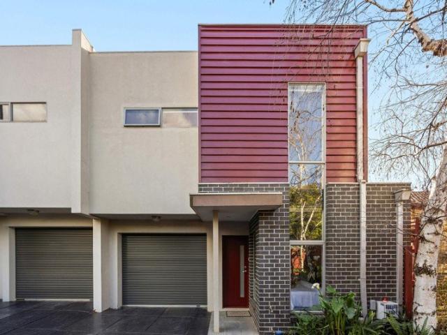 Townhouse for sale in Camerons Creek, Victoria