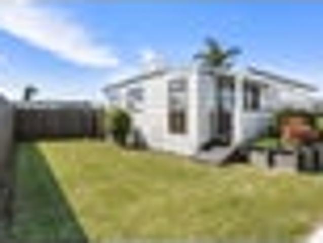 Apartment for sale in Whangamata, Waikato