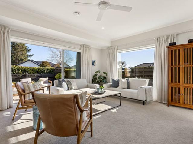 Property for sale in Canterbury