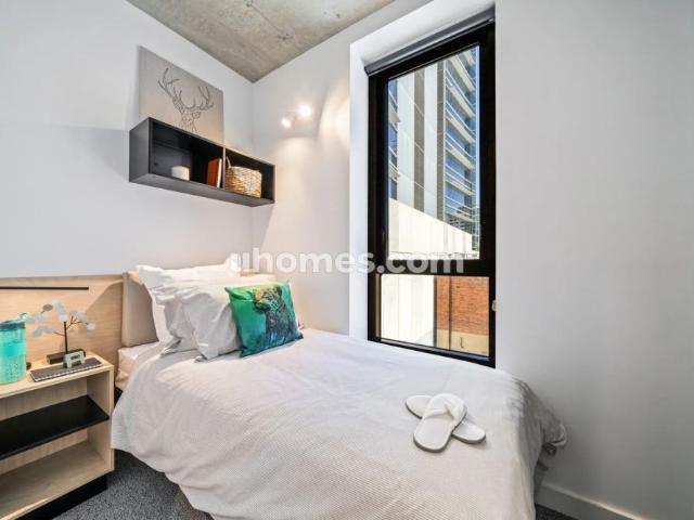 Room for rent in Cockburn, Western Australia