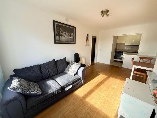 Apartment to rent in North Dock C Ward 1986, Dublin