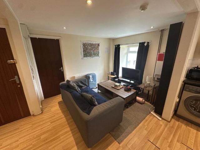 Apartment for rent in Hawthorn, Pontypridd