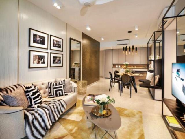 Apartment for sale in 19 North East, Hougang