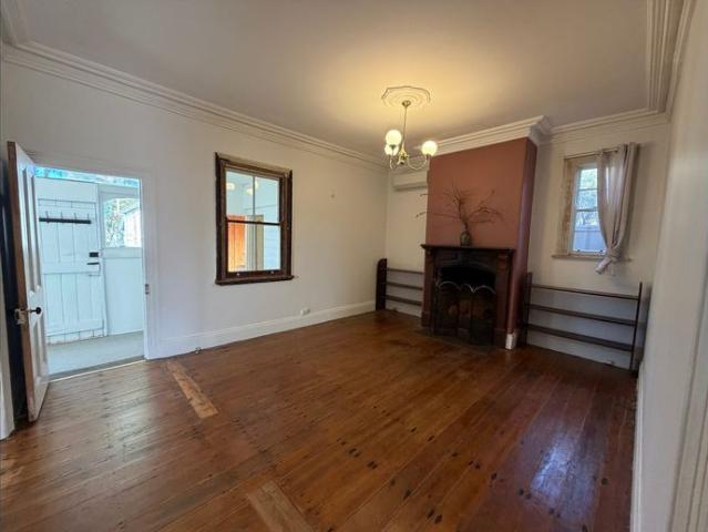 House for rent in Brisbane Grove, New South Wales