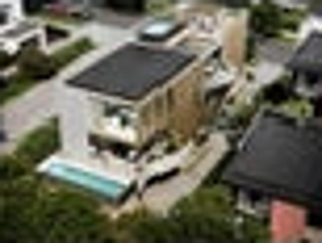 Townhouse for sale in Herne Bay