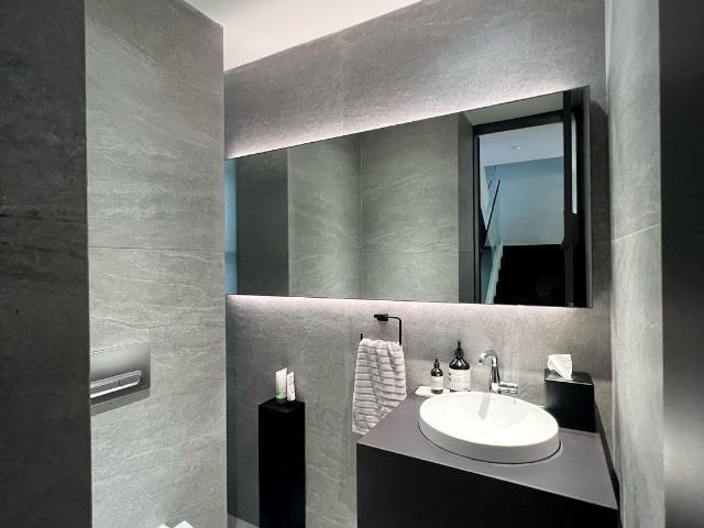 Condominium for sale in Ulu Pandan