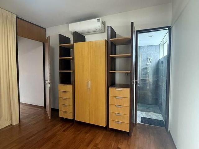 Condominium for sale in Ulu Pandan