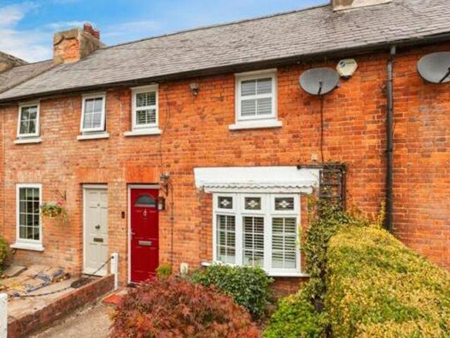 House for sale in Ascot
