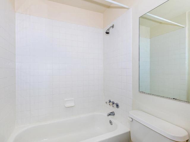 Apartment for rent in Del Mar, California