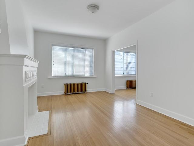 Apartment for rent in Vancouver, British Columbia