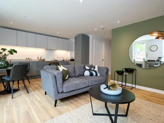 Apartment for rent in Saint George's, Netherthorpe