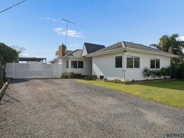 House for sale in Yarrawonga, Victoria