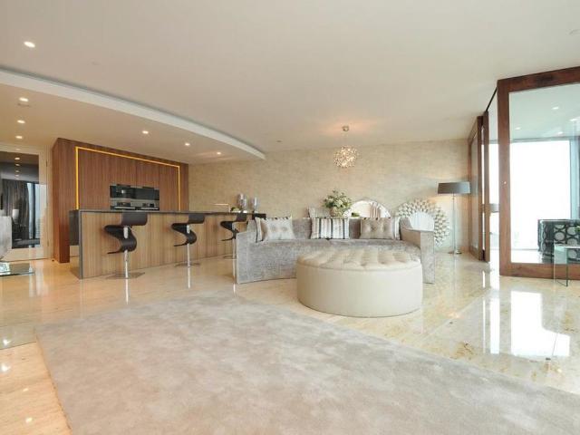 Apartment for rent in London Borough of Lambeth, Greater London
