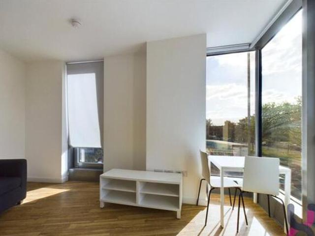House for sale in Birkenhead, Liverpool City Region